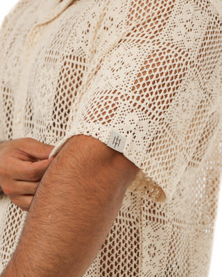 a beige Everseason crochet short-sleeve shirt on a white background