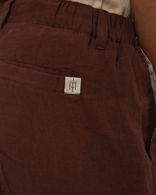 Brown pants with a small Everseason label on the pocket